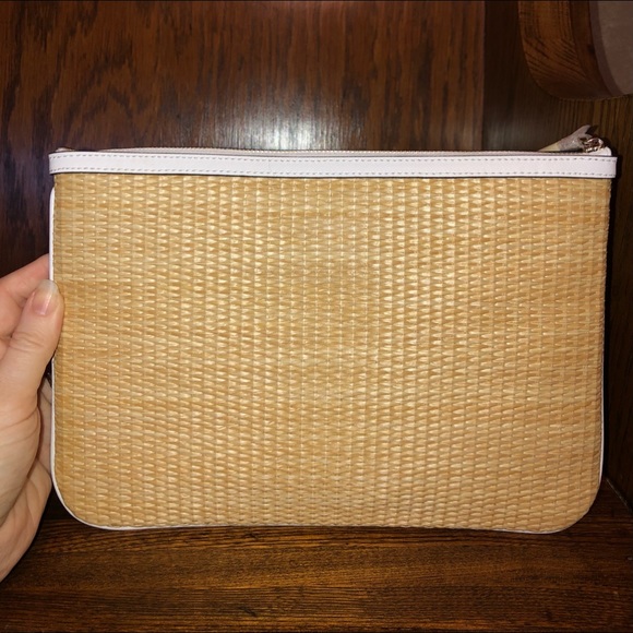 NWT-Kate Spade-Picnic In The Park-Lg Straw Pouch - Picture 4 of 7